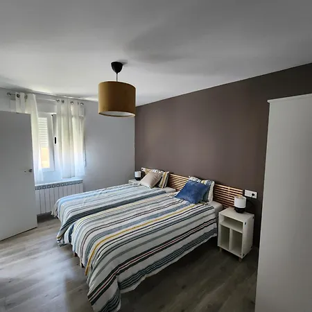 Apartamento Moderno Ponferrada Extérieur photo